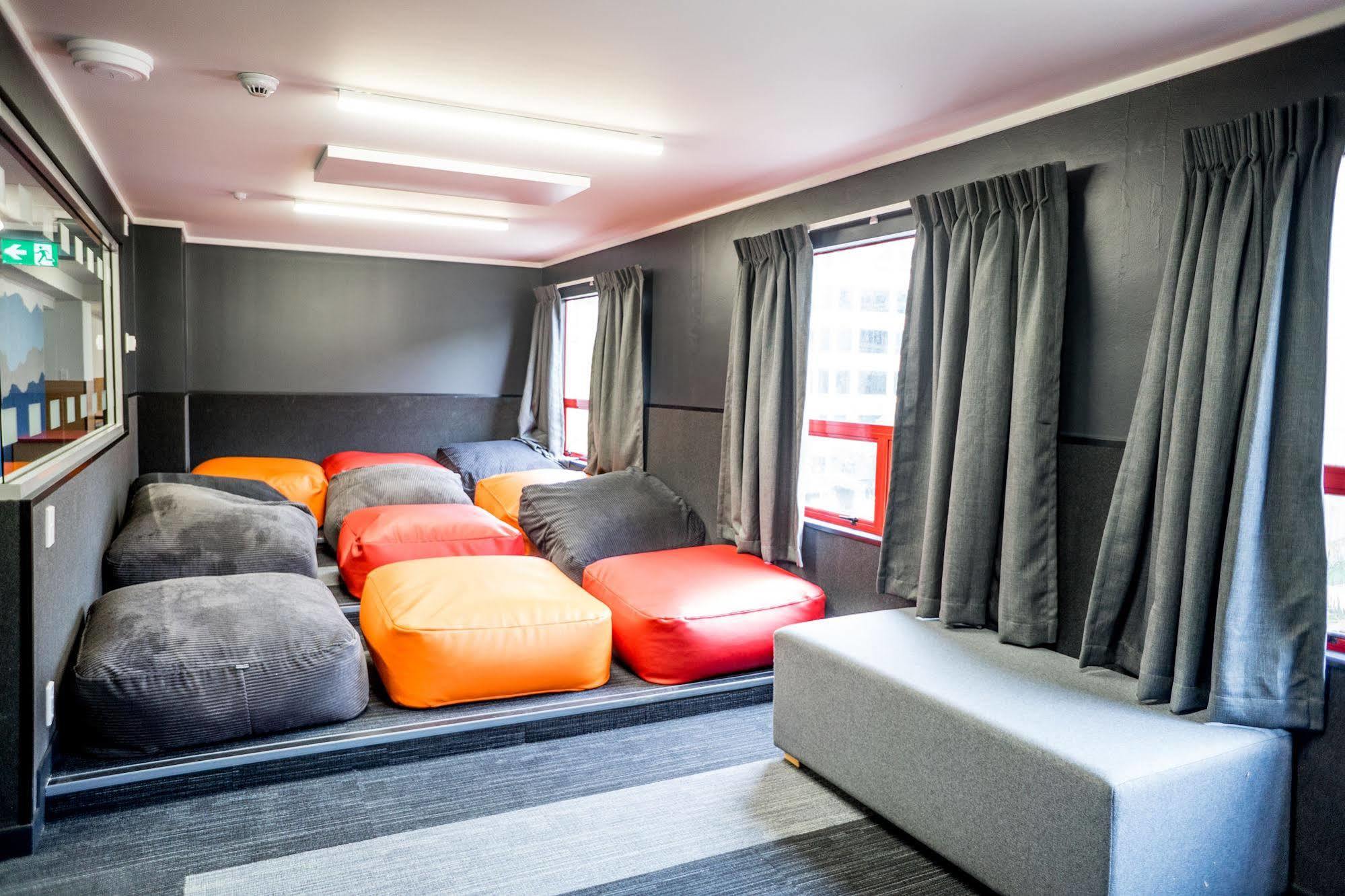 Yha Auckland City Екстер'єр фото